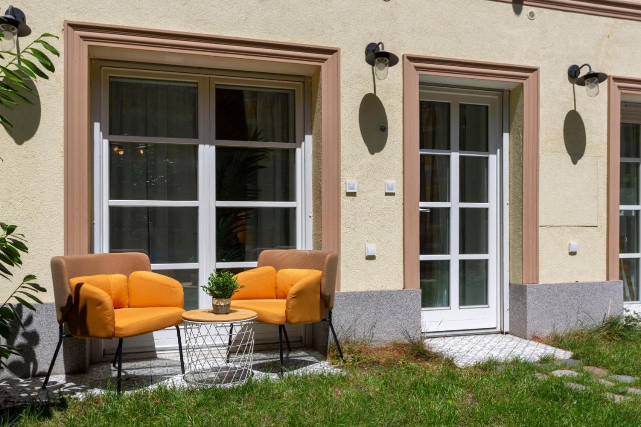 Unique Central 3 Floor Home With 4Bdrm, 3Bthrm Budapeste Exterior foto